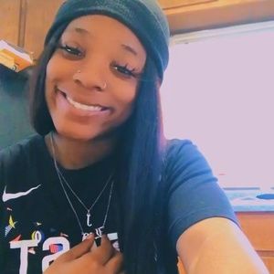 Meet your Posher, Daquisha